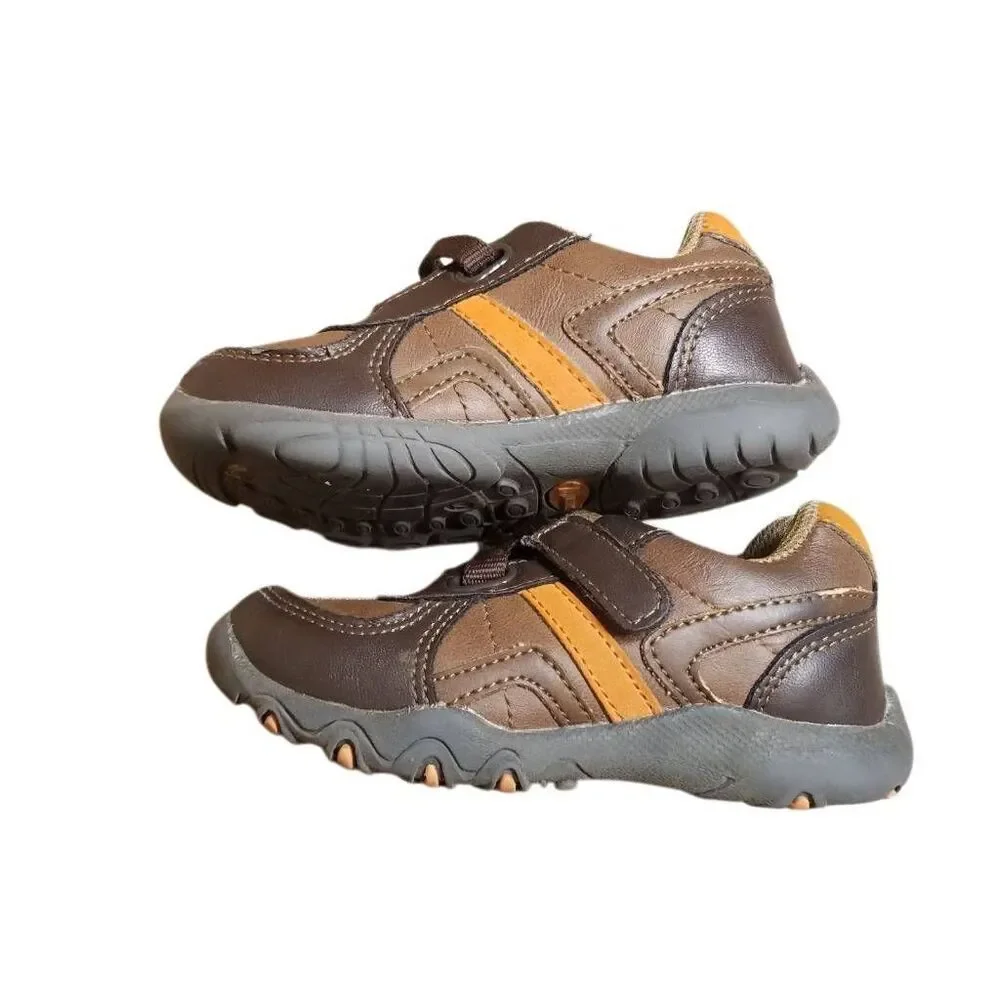 Smartfit sneakers 7.5